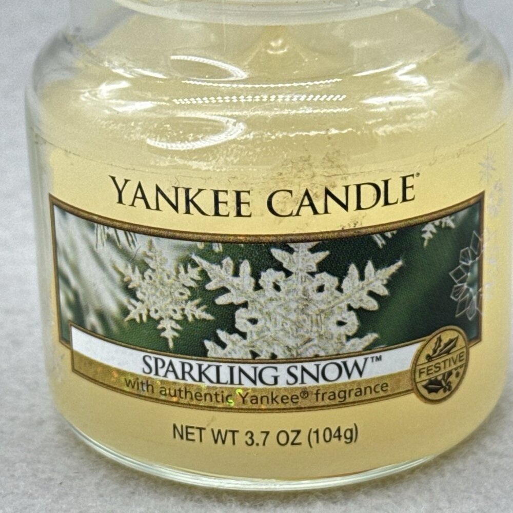 Yankee Candle Sparkling Snow 3.7 Oz. Small Jar with Lid NEW Festive Holiday